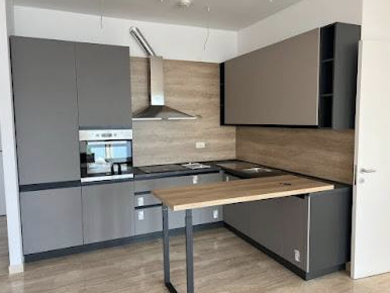 Piso en Budva, Montenegro, 104 m² - imagen 2