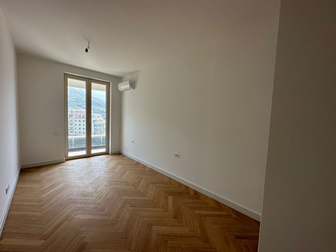 Piso en Budva, Montenegro, 48.41 m² - imagen 11