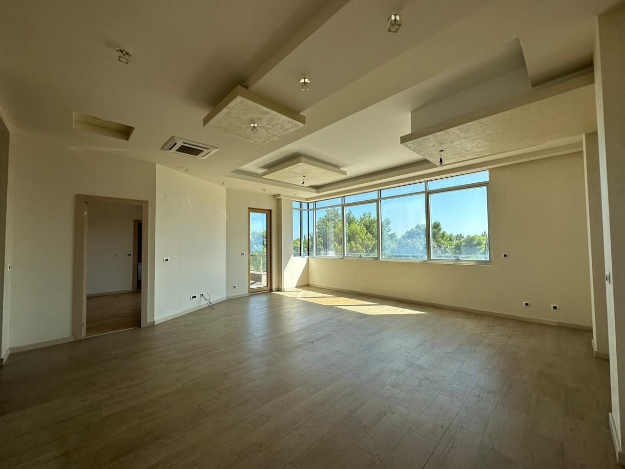 Wohnung in Budva, Montenegro, 117 m² - Foto 1