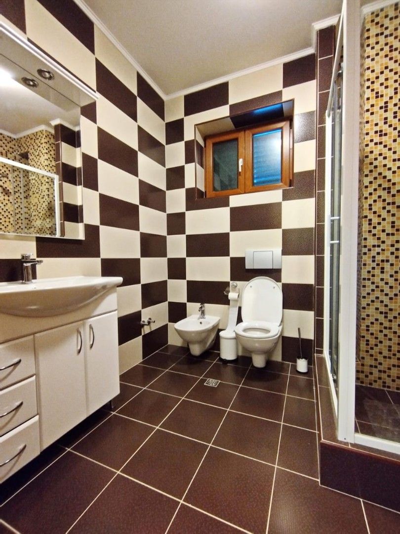 Casa a Herceg-Novi, Montenegro, 280 m² - foto 6