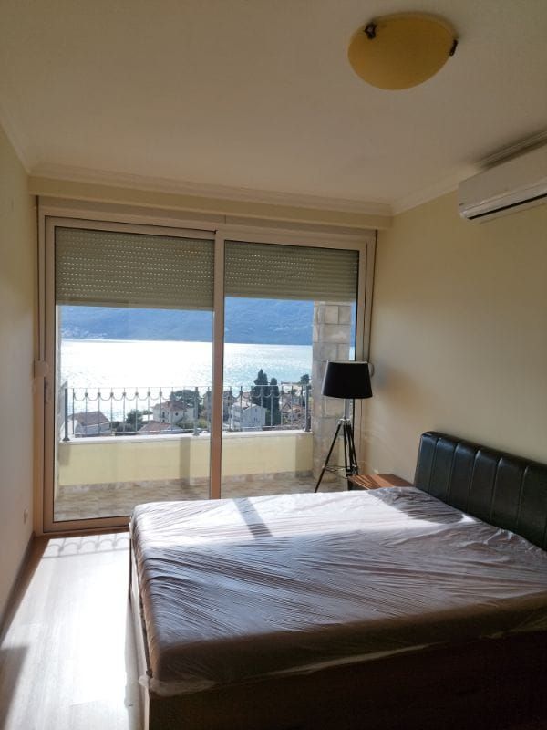 House in Baosici, Montenegro, 180 m² - picture 9