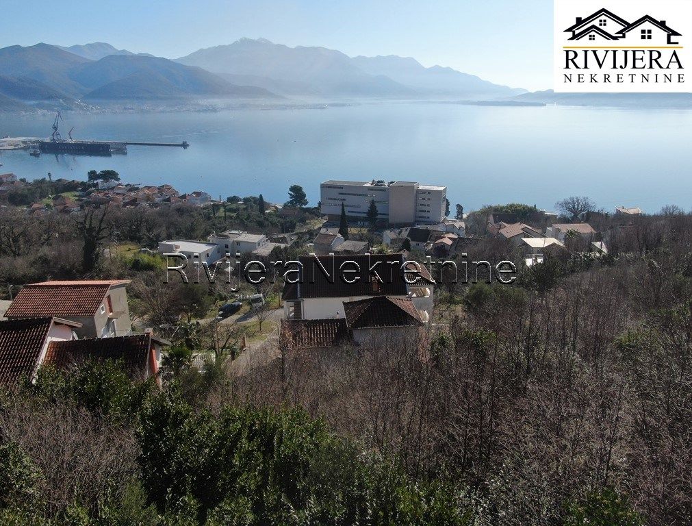 Terreno en Herceg-Novi, Montenegro, 1 460 m² - imagen 4