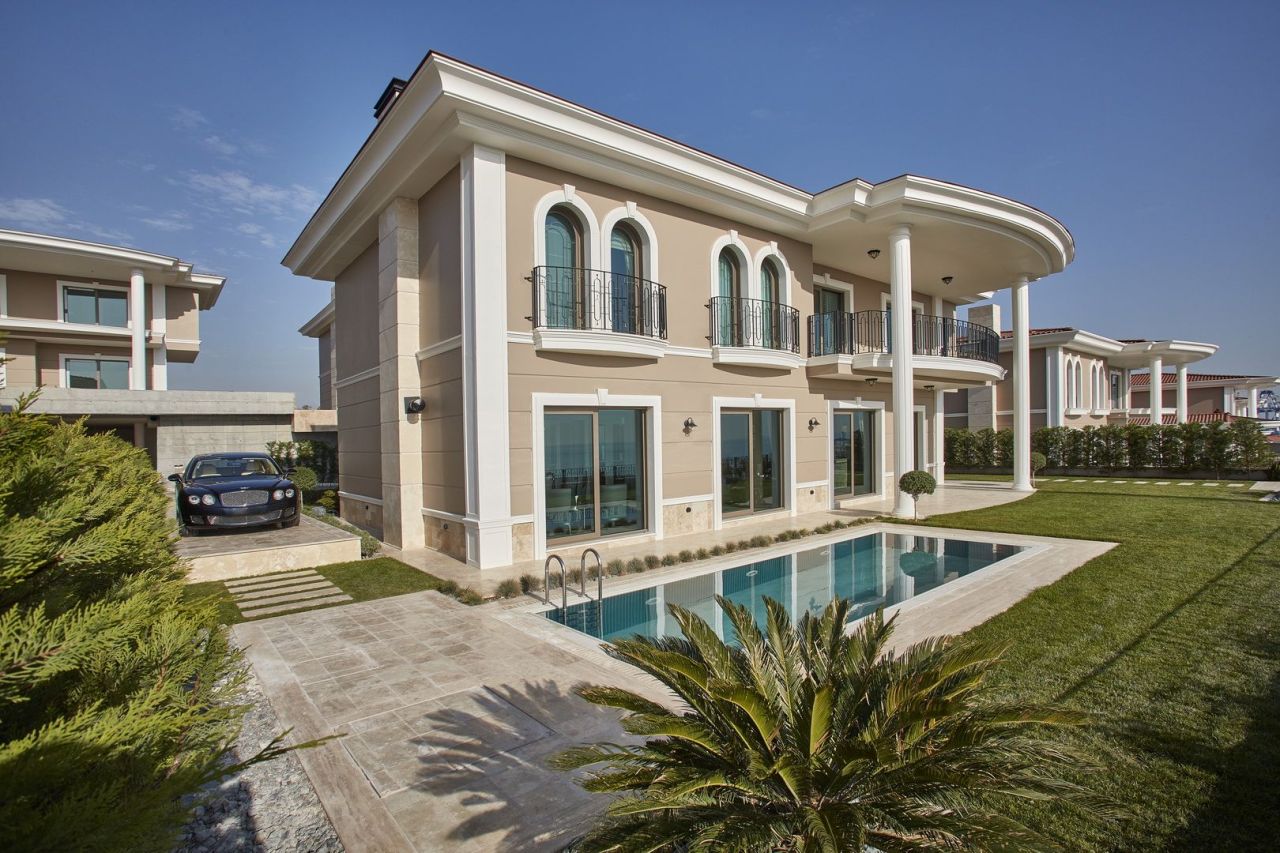 Villa in Istanbul, Turkey, 533 m² - picture 1