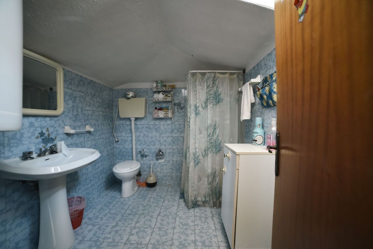 Flat in Santa Maria del Cedro, Italy, 135 m² - picture 17