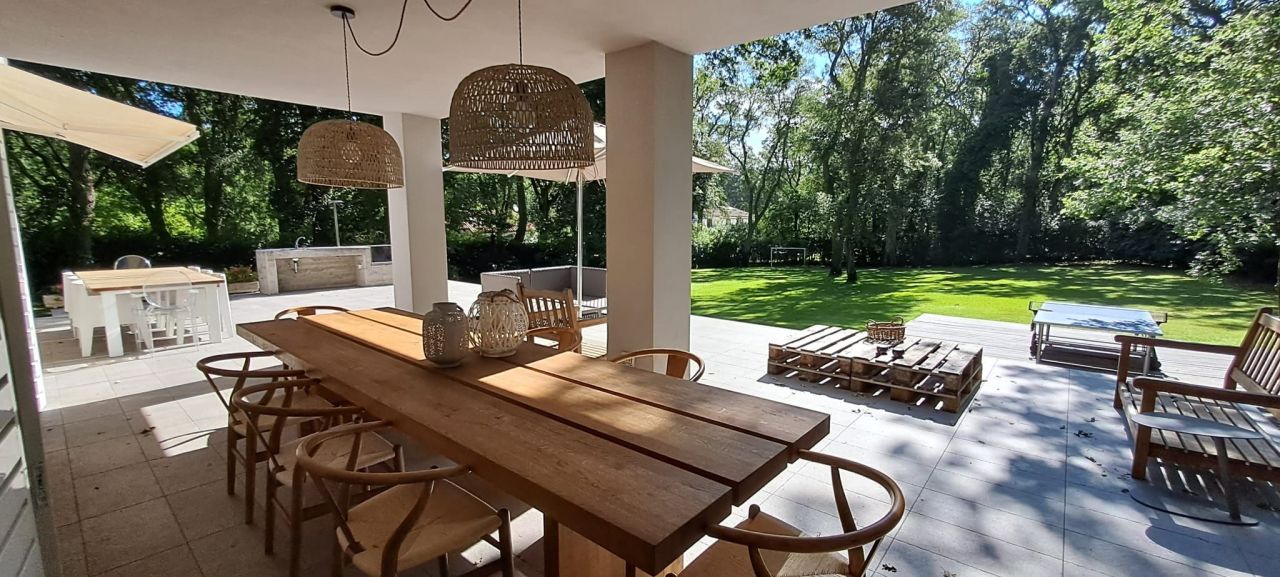 Villa in Sabaudia, Italien, 250 m² - Foto 1