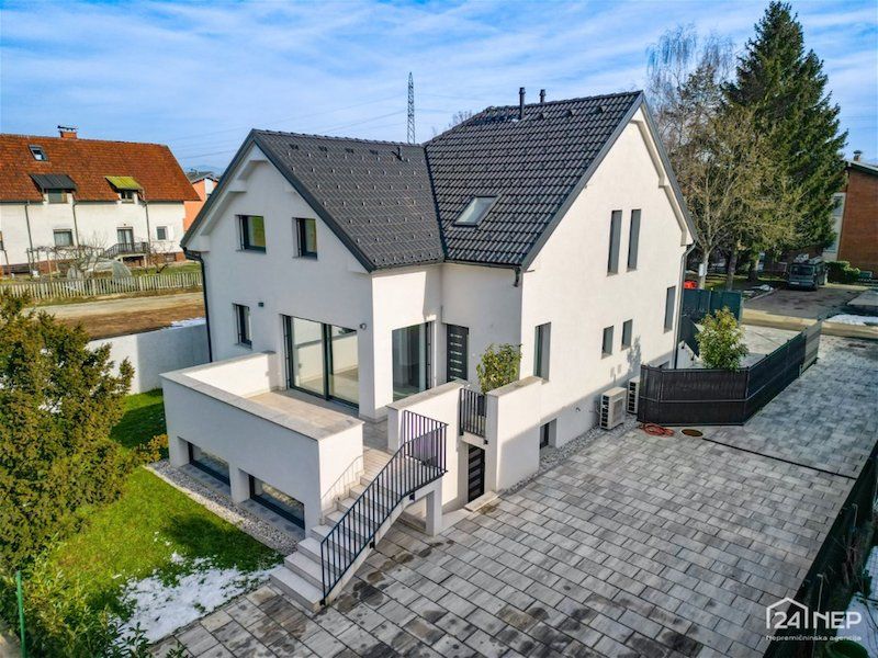 House in Ljubljana, Slovenia, 188 m² - picture 1