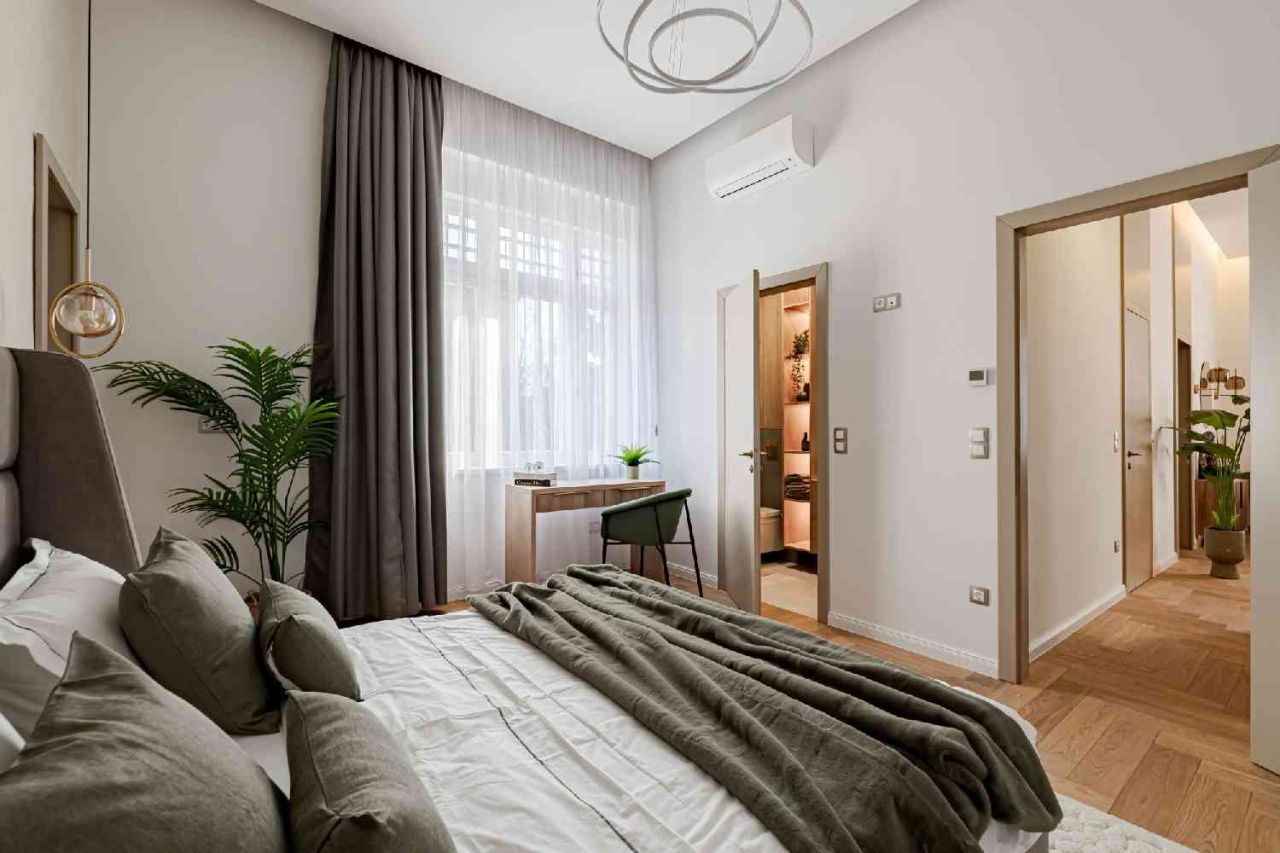 Flat in Budapest, Hungary, 92 m² - picture 8