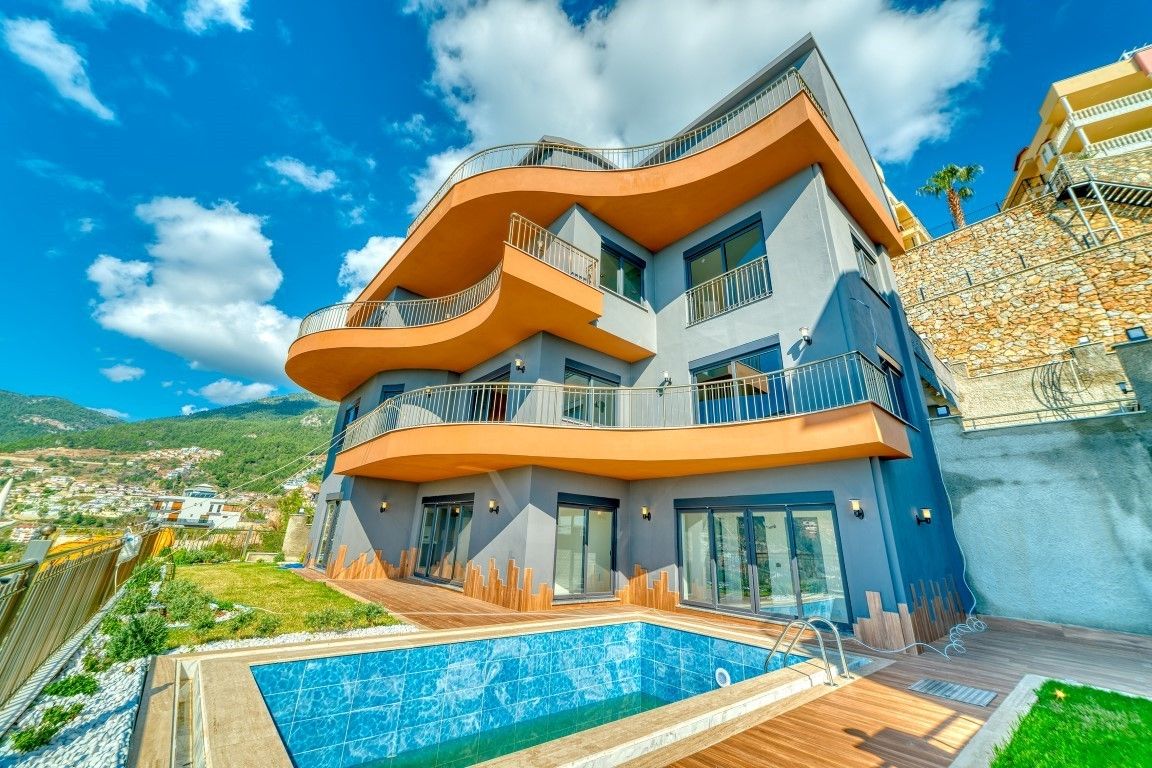 Villa en Alanya, Turquia, 580 m² - imagen 1