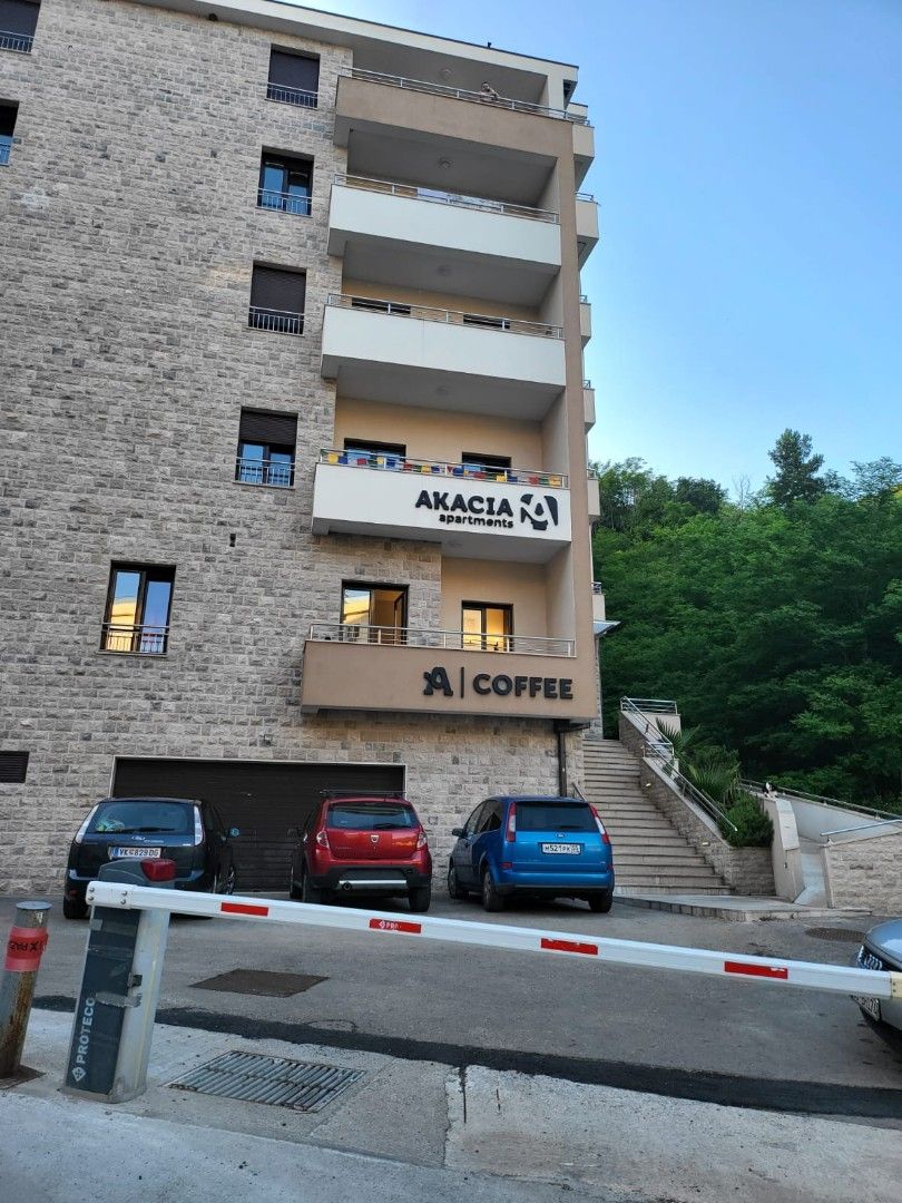 Wohnung in Becici, Montenegro, 79 m² - Foto 1