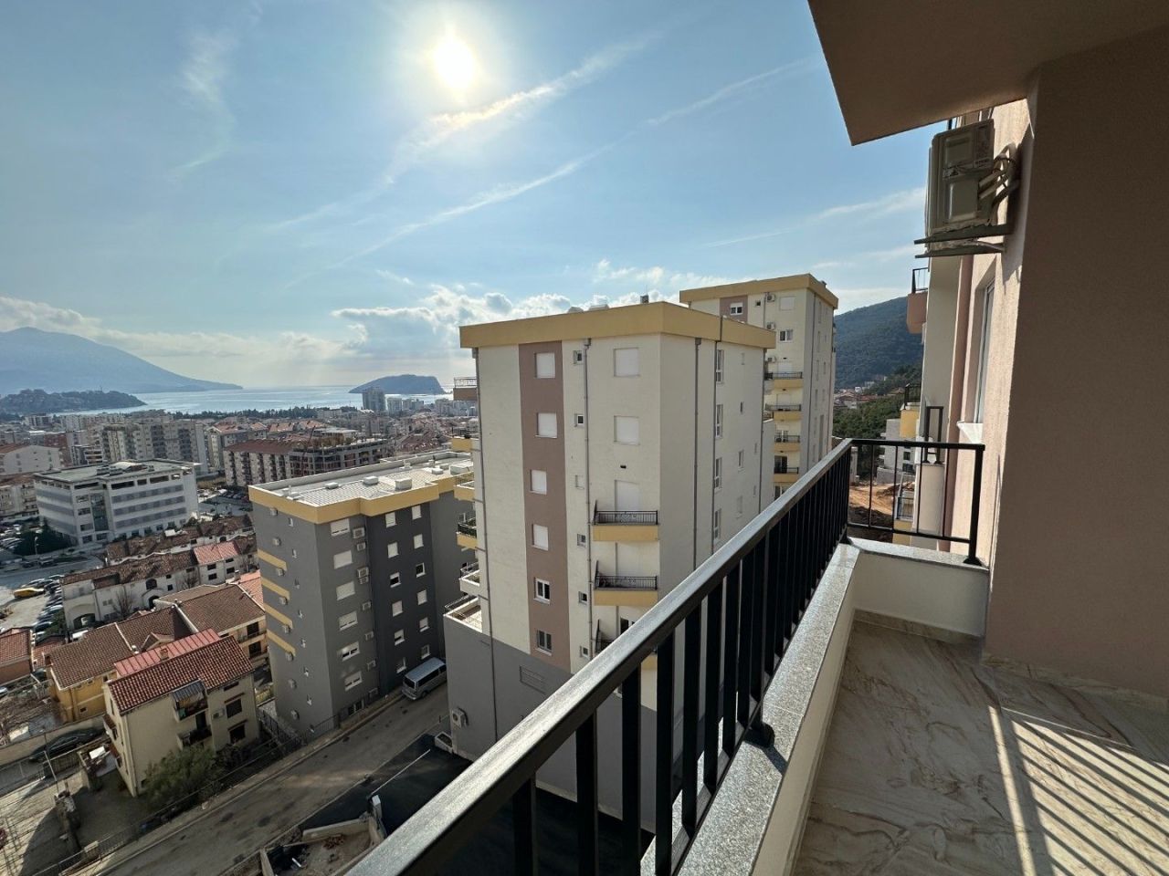 Appartement à Budva, Monténégro, 52 m² - image 1