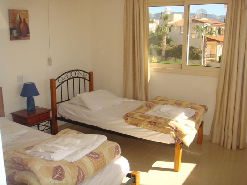 Villa in Coral Bay, Cyprus, 180 m² - picture 7