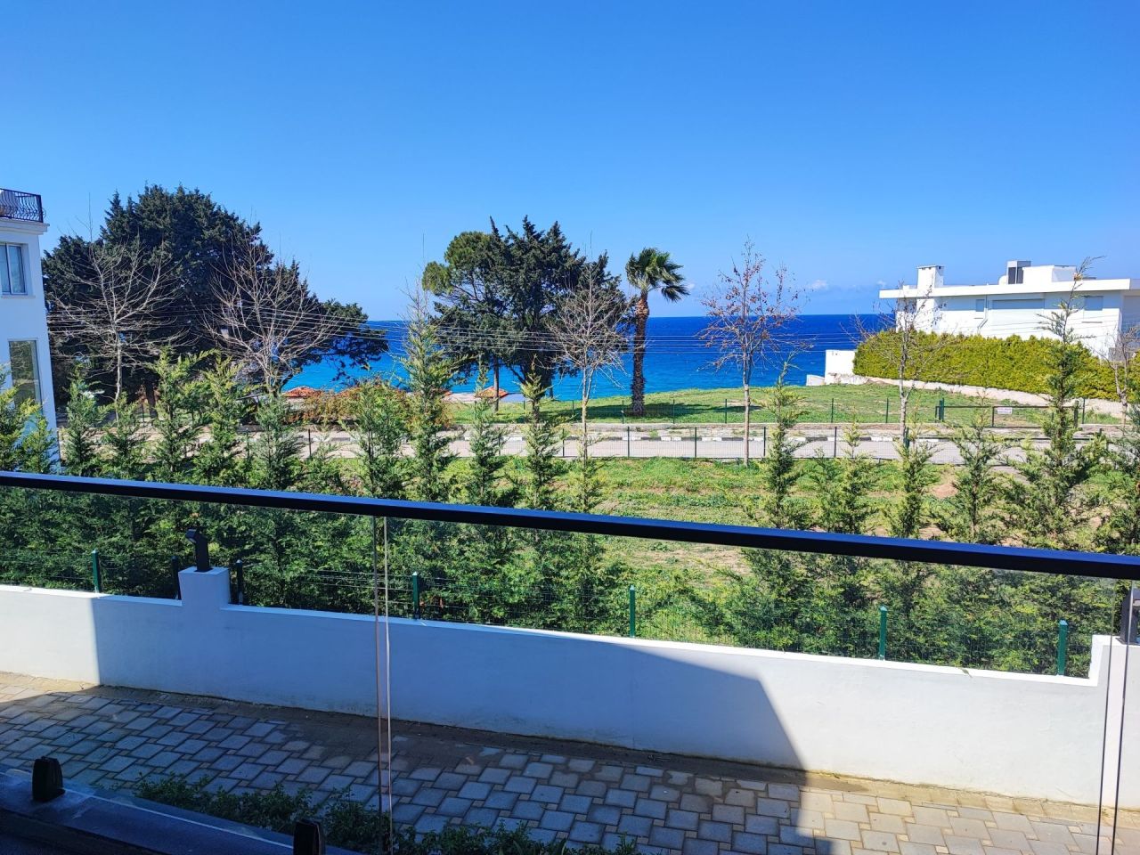 Apartment in Kyrenia, Cyprus, 105 m² - picture 8