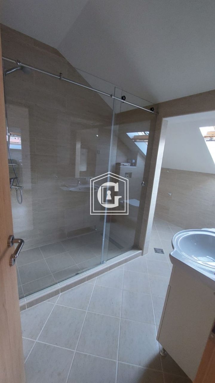 Apartamento en Budva, Montenegro, 104 m² - imagen 10