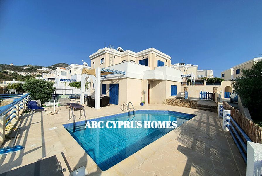 Villa in Paphos, Cyprus, 120 m² - picture 1