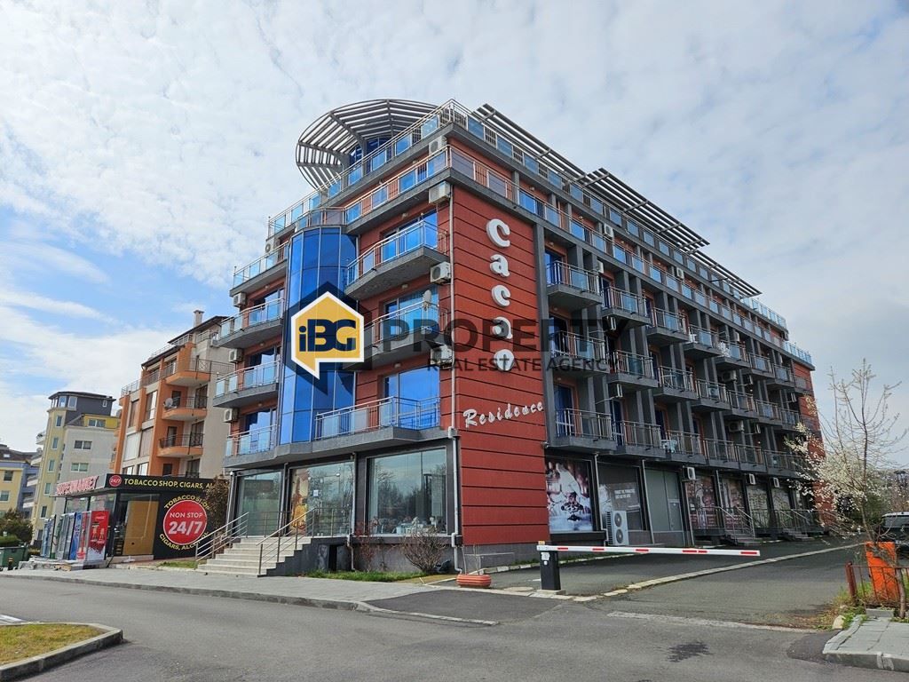 Appartement à Slantchev Briag, Bulgarie, 110 m² - image 1