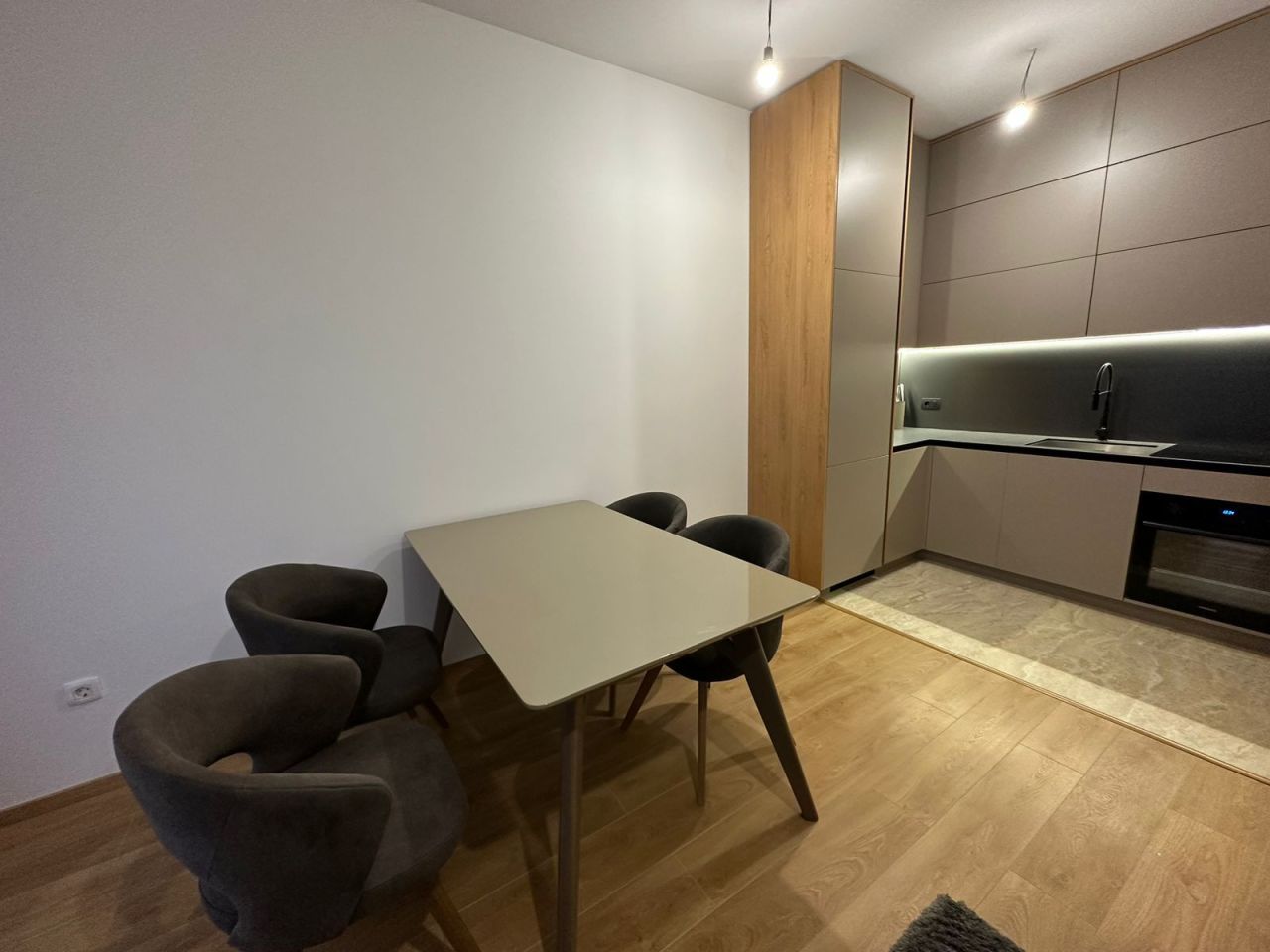Wohnung in Budva, Montenegro, 56 m² - Foto 2