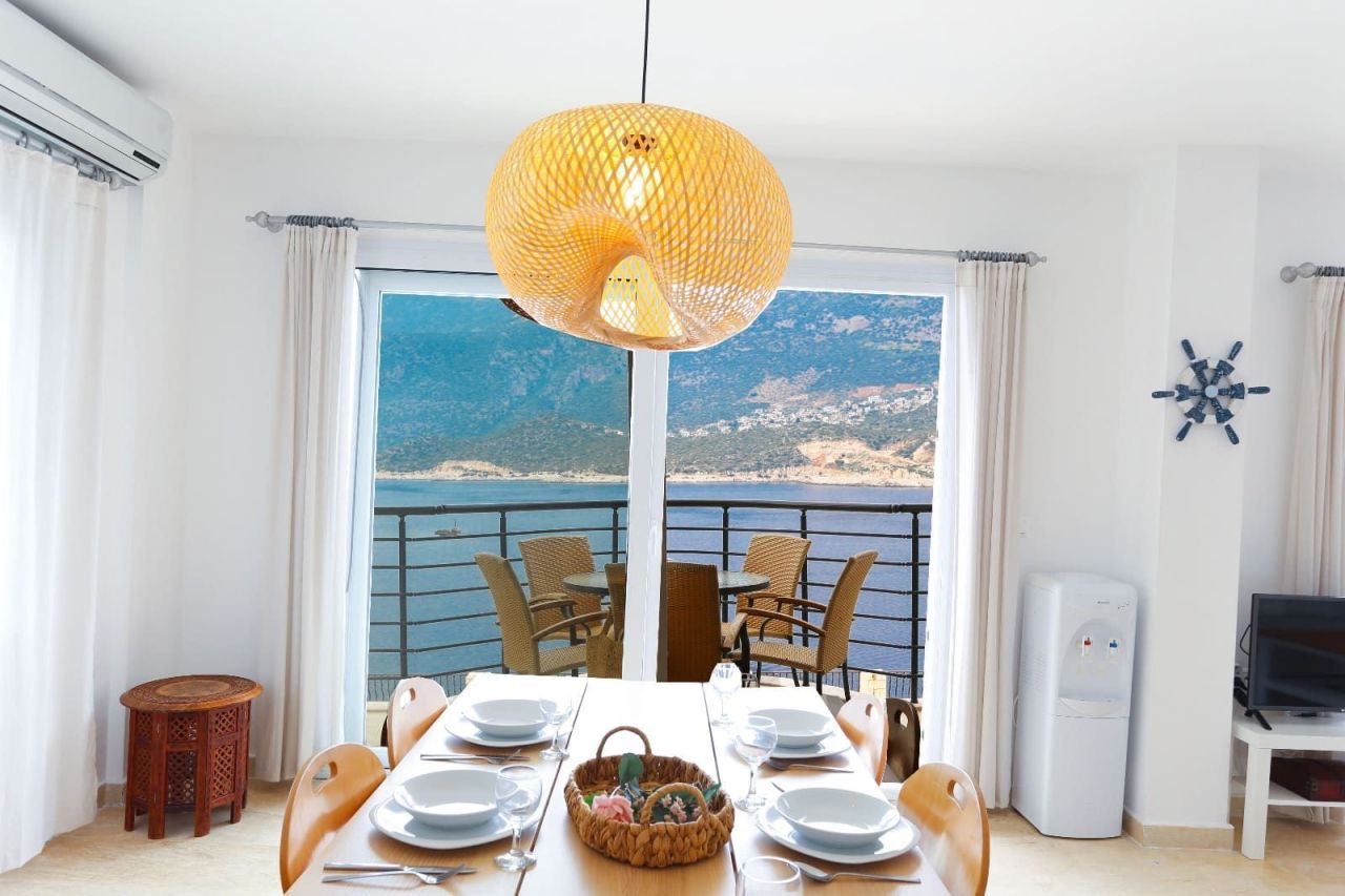 Flat in Kaş, Turkey, 130 m² - picture 4
