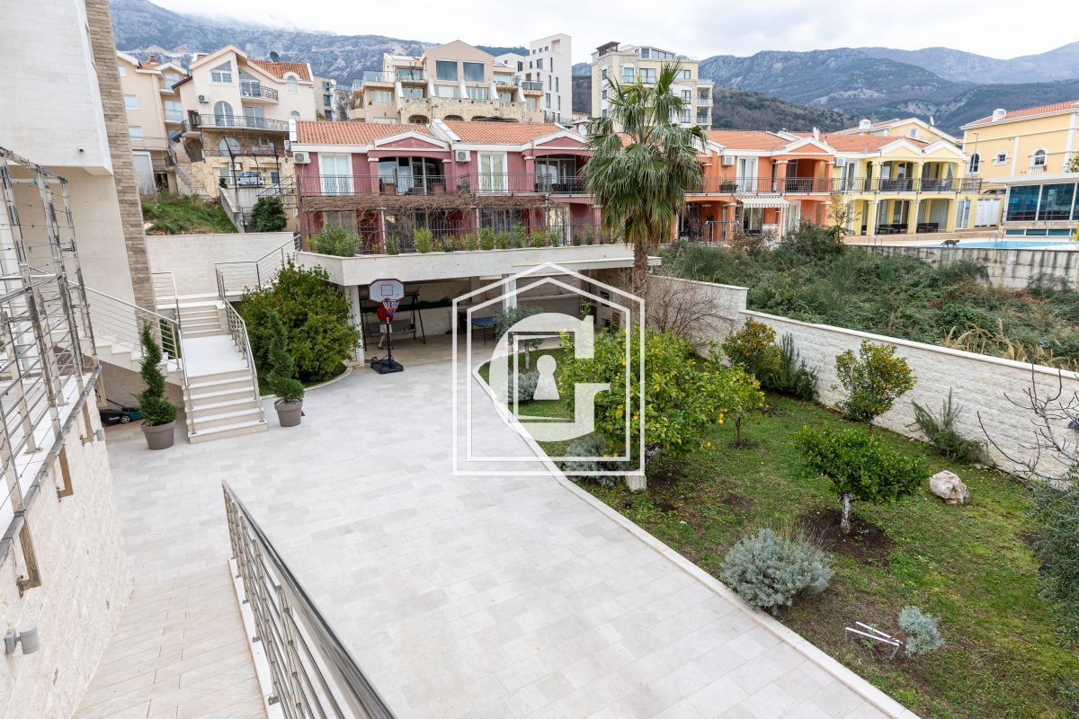 Appartement à Becici, Monténégro, 400 m² - image 3