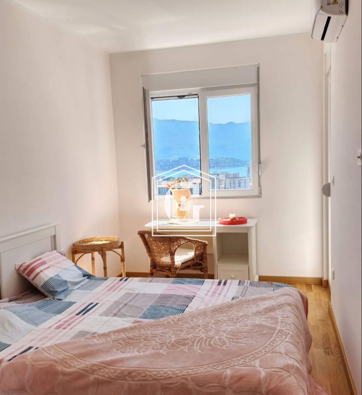 Apartamento en Budva, Montenegro, 65 m² - imagen 8