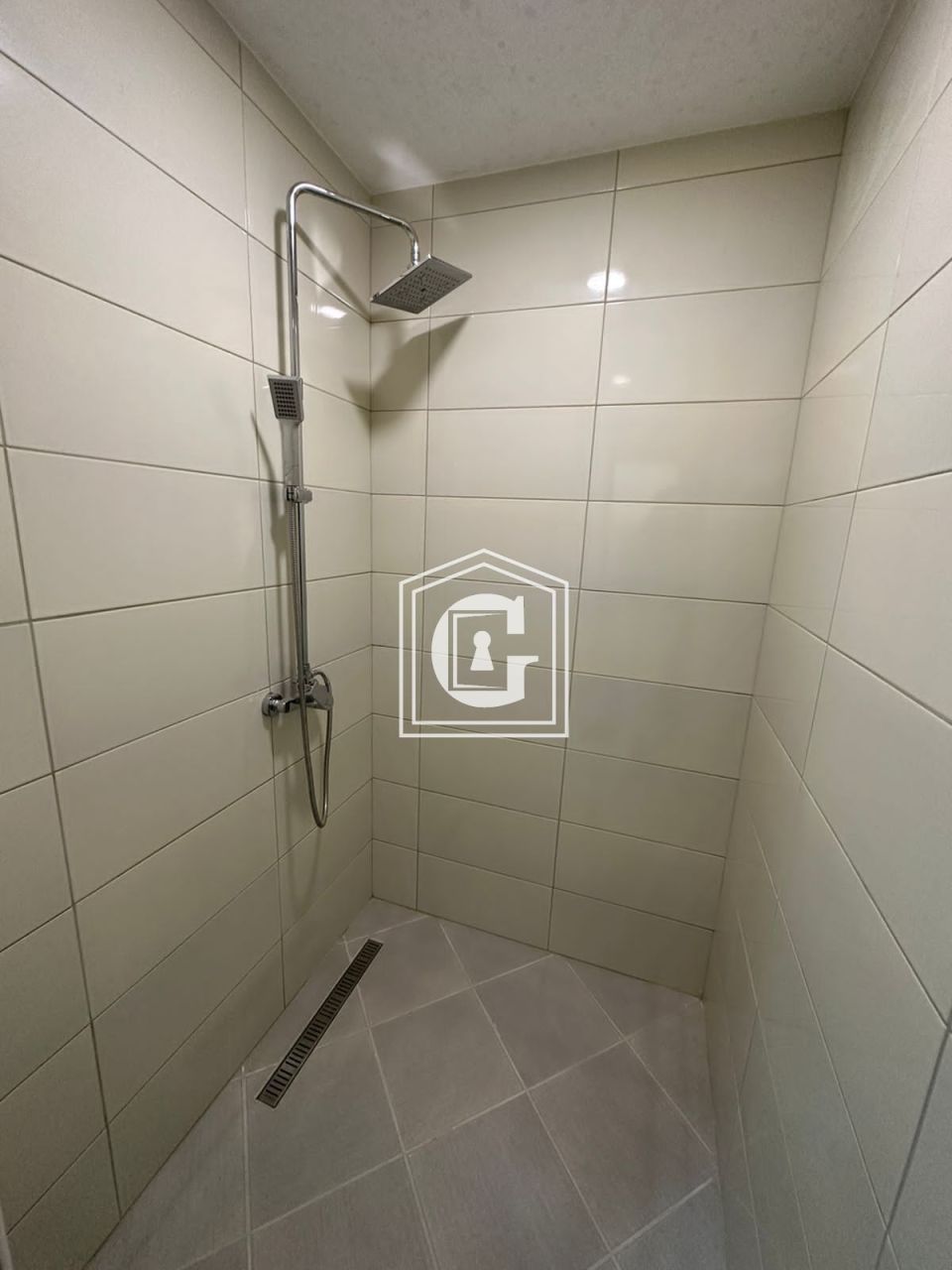 Biens commerciaux à Becici, Monténégro, 127 m² - image 8