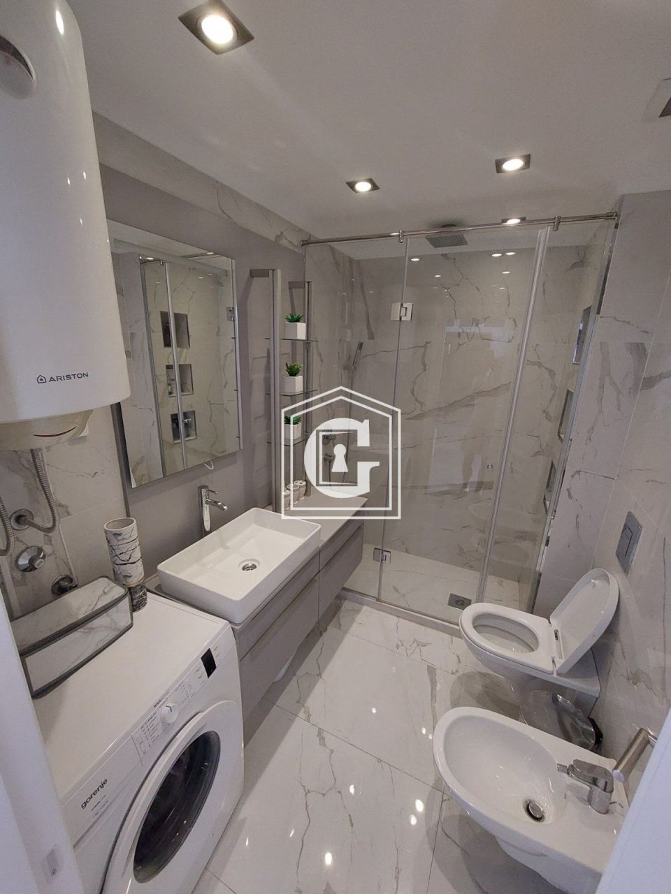 Apartment in Budva, Montenegro, 95 m² - picture 11