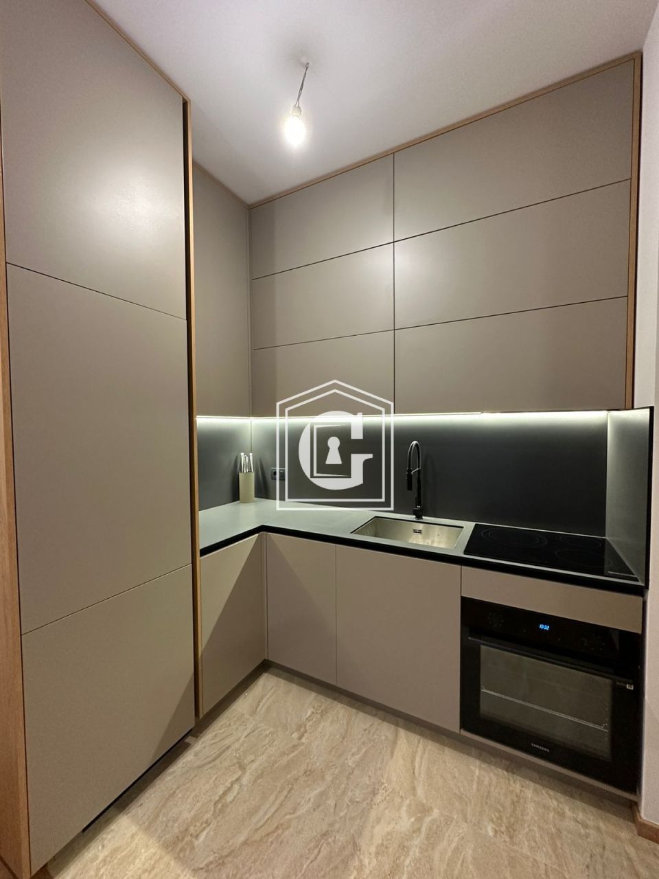 Appartement à Budva, Monténégro, 56 m² - image 1