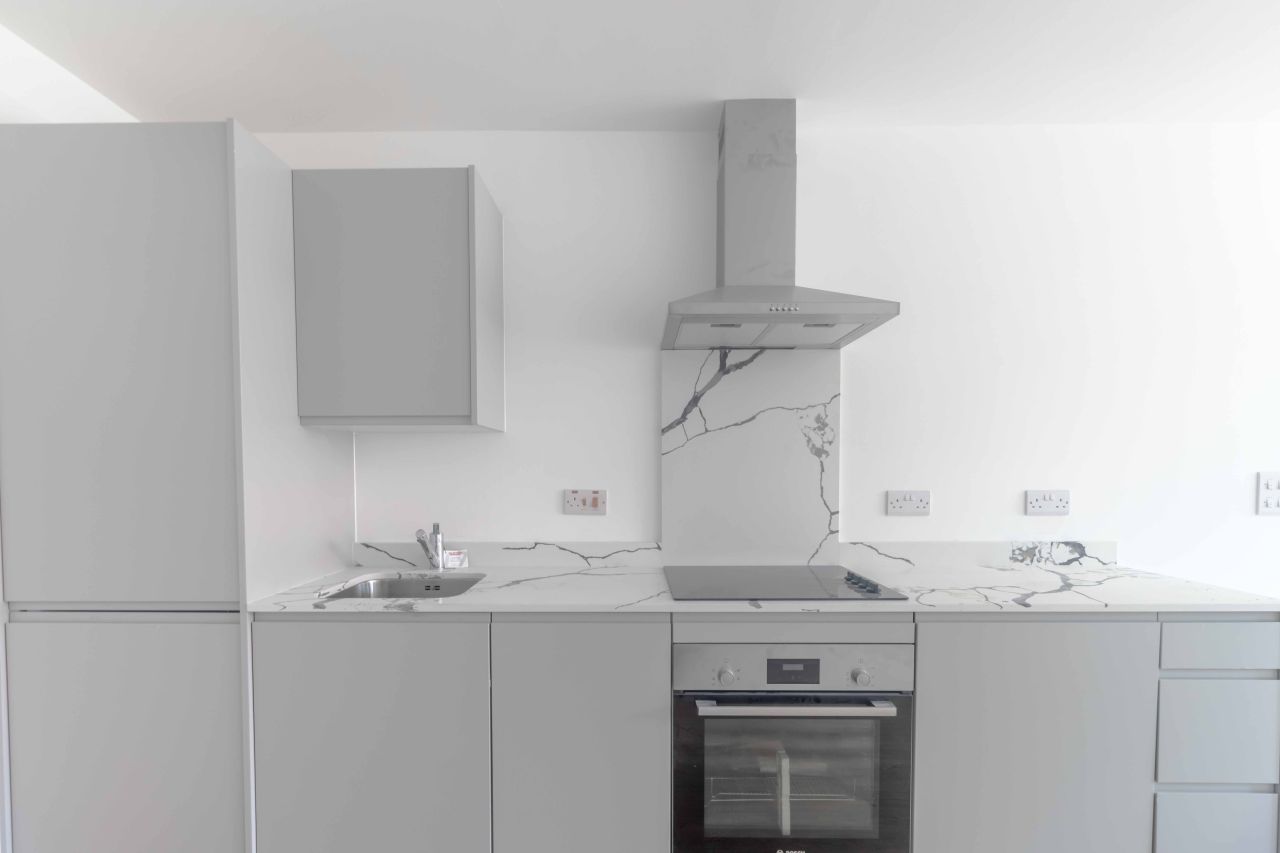 Apartment in Birmingham, United Kingdom, 48 m² - picture 12