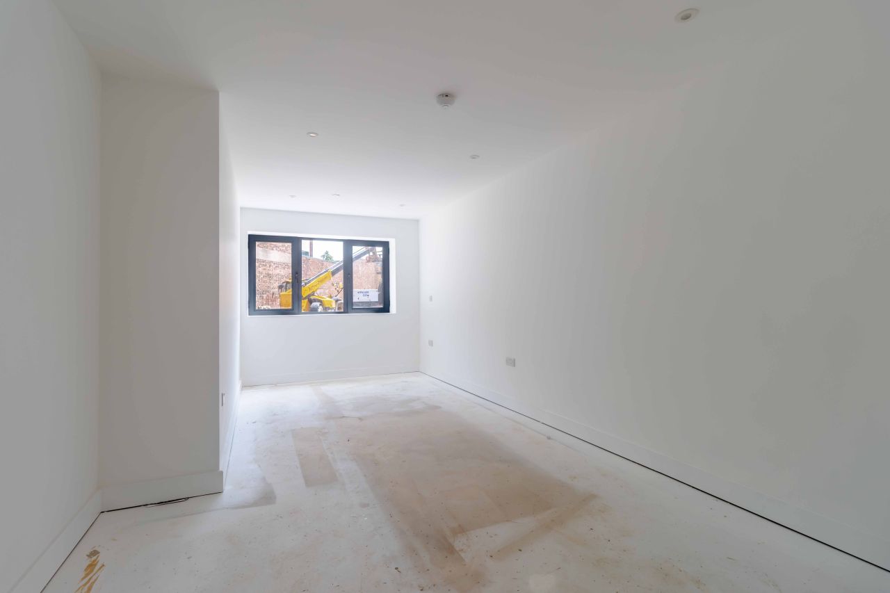 Apartment in Birmingham, United Kingdom, 48 m² - picture 10