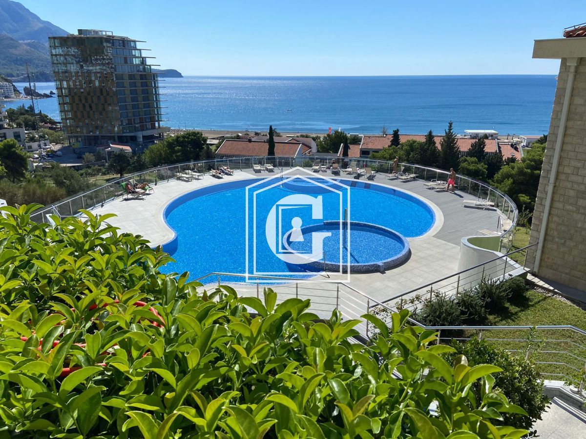 Apartment in Becici, Montenegro, 170 m² - picture 14