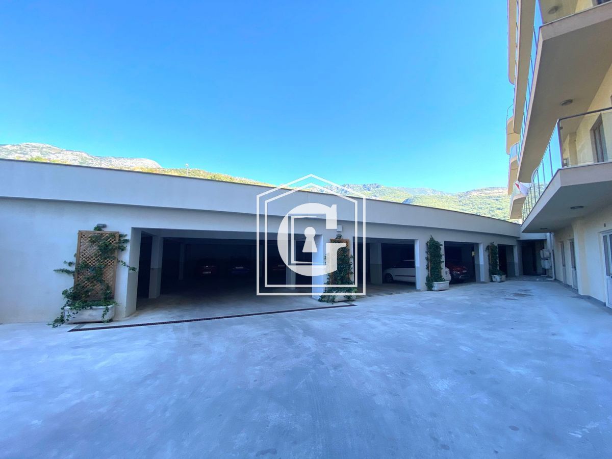 Apartment in Becici, Montenegro, 170 m² - picture 15