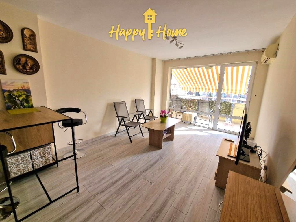 Appartement à Slantchev Briag, Bulgarie, 63 m² - image 1