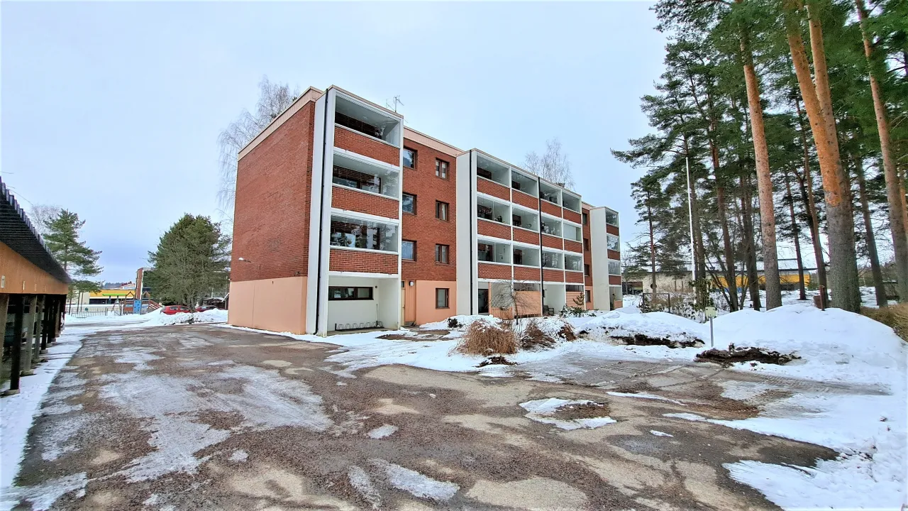 Appartement à Mantyharju, Finlande, 34.5 m² - image 1