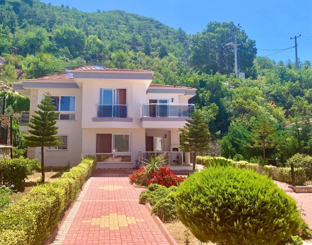 Villa en Alanya, Turquia, 250 m² - imagen 1