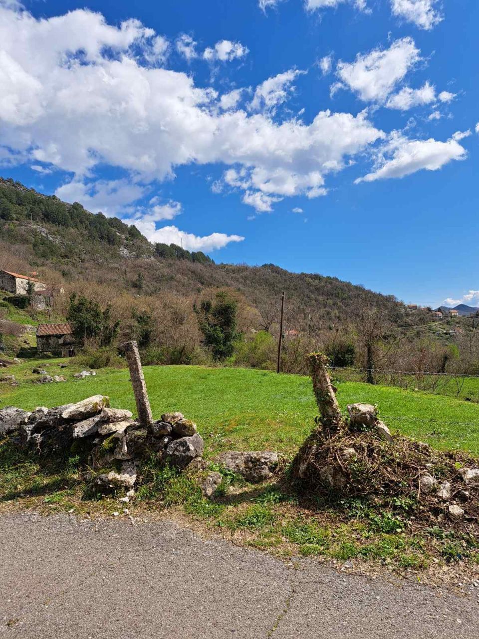 Terrain à Cetinje, Monténégro, 1 870 m² - image 6