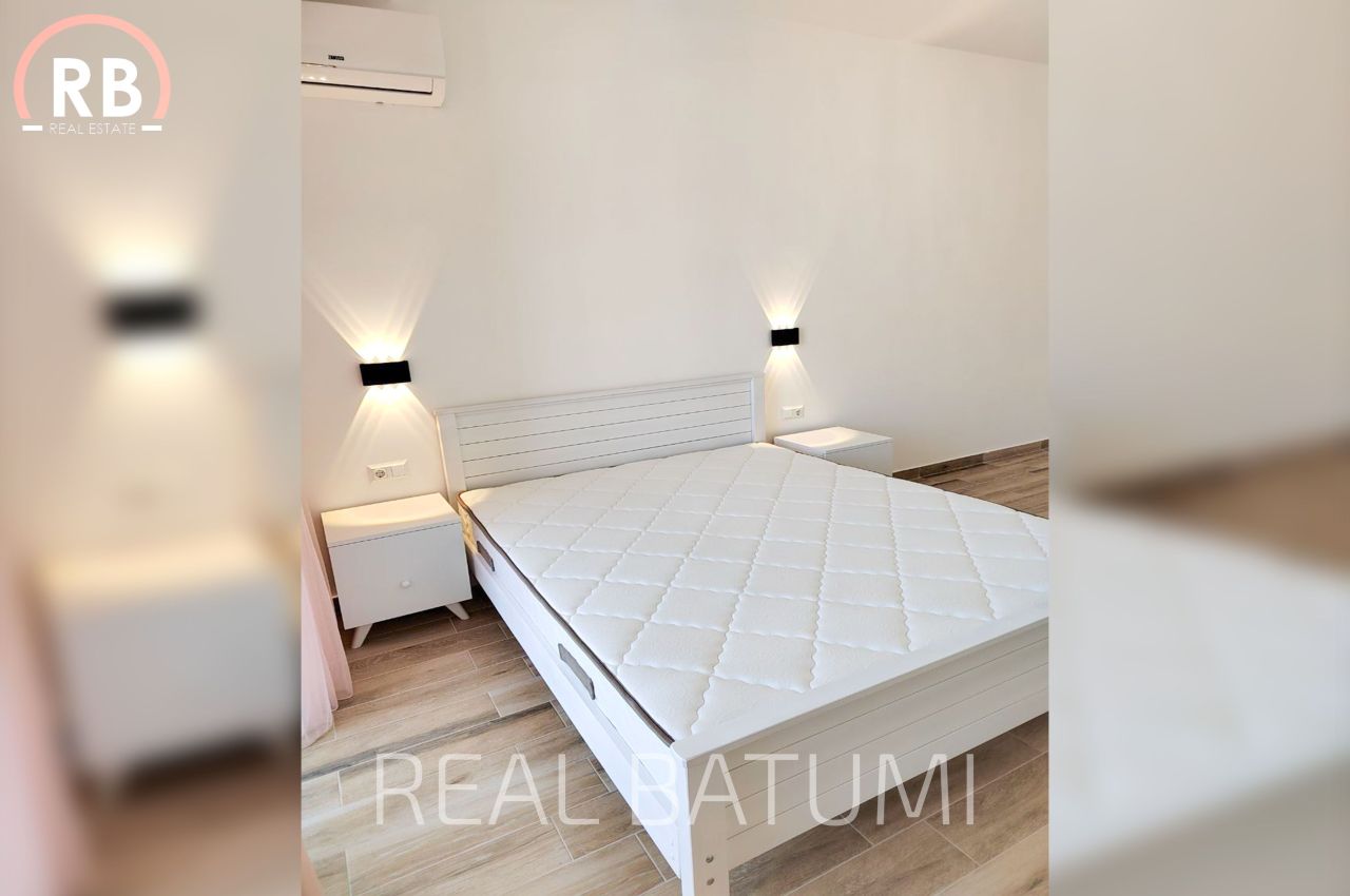 Flat in Batumi, Georgia, 31 m² - picture 7