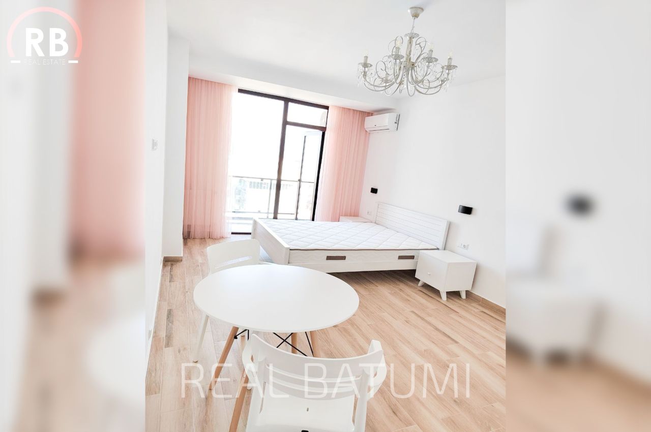 Flat in Batumi, Georgia, 31 m² - picture 3