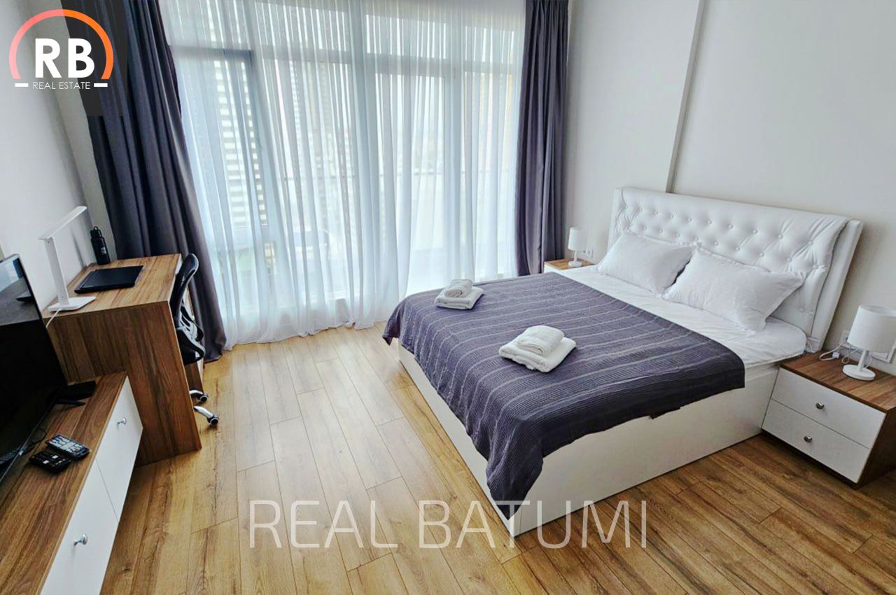 Flat in Batumi, Georgia, 35 m² - picture 1