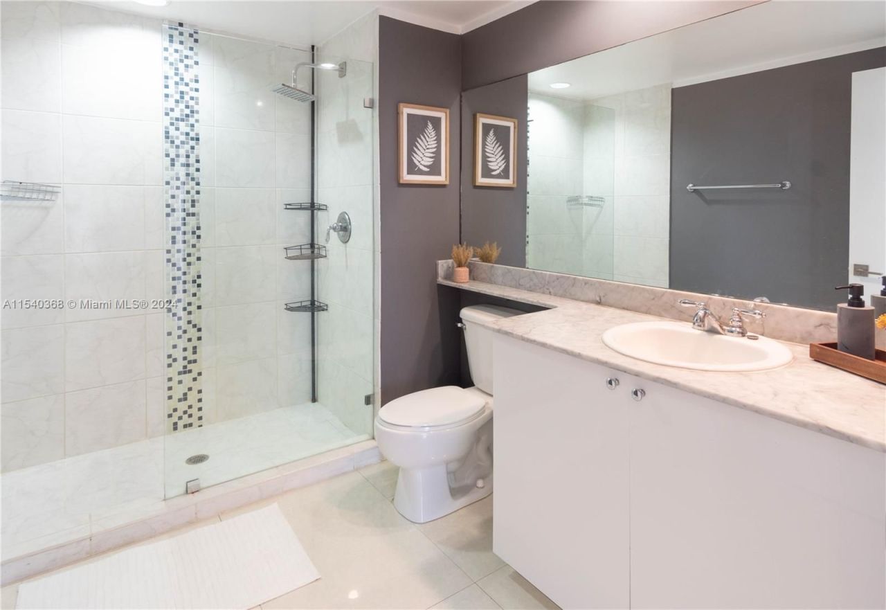 Appartamento a Miami, USA, 130 m² - foto 15