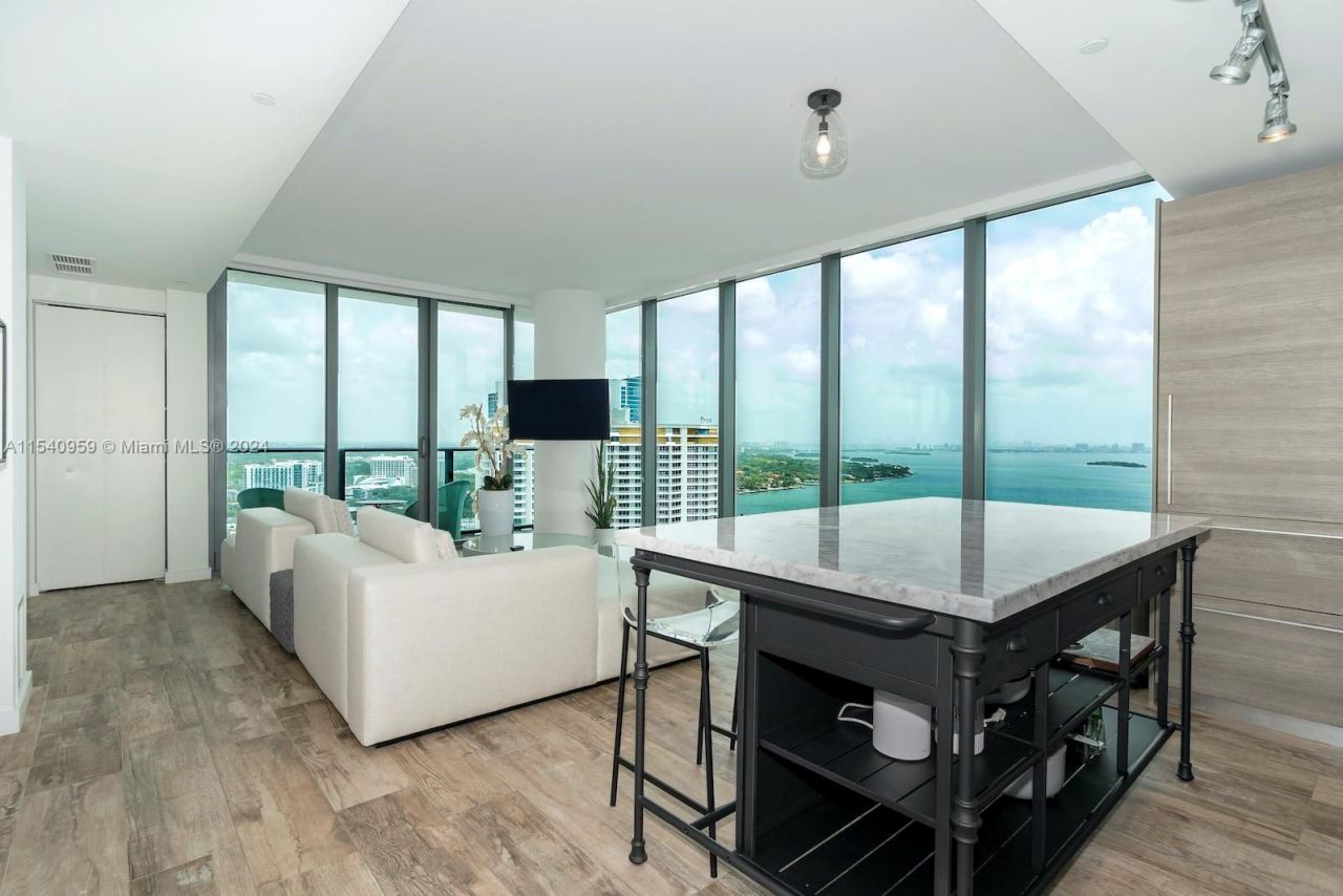 Wohnung in Miami, USA, 65 m² - Foto 1