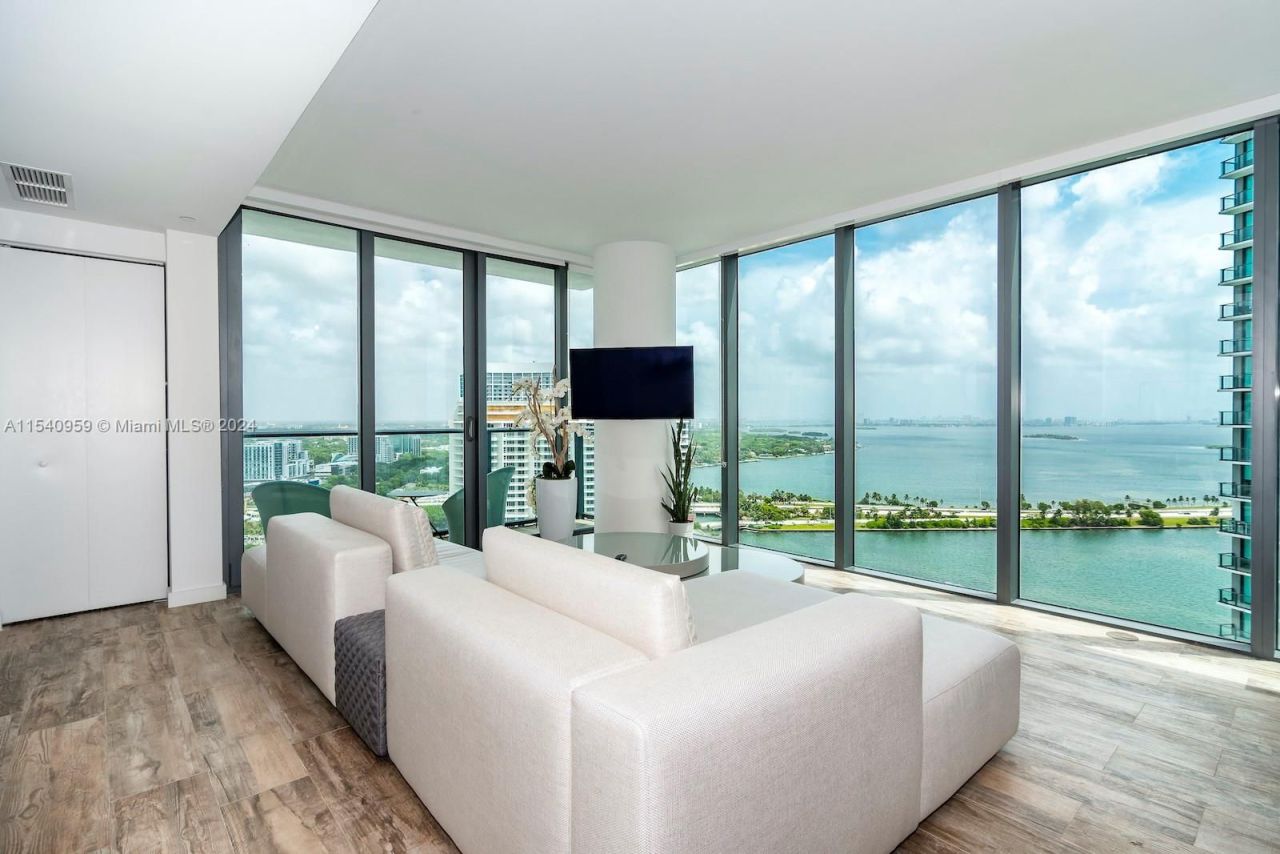 Flat in Miami, USA, 65 m² - picture 3
