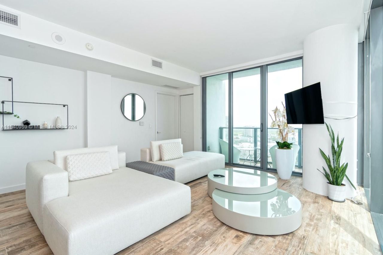 Flat in Miami, USA, 65 m² - picture 7