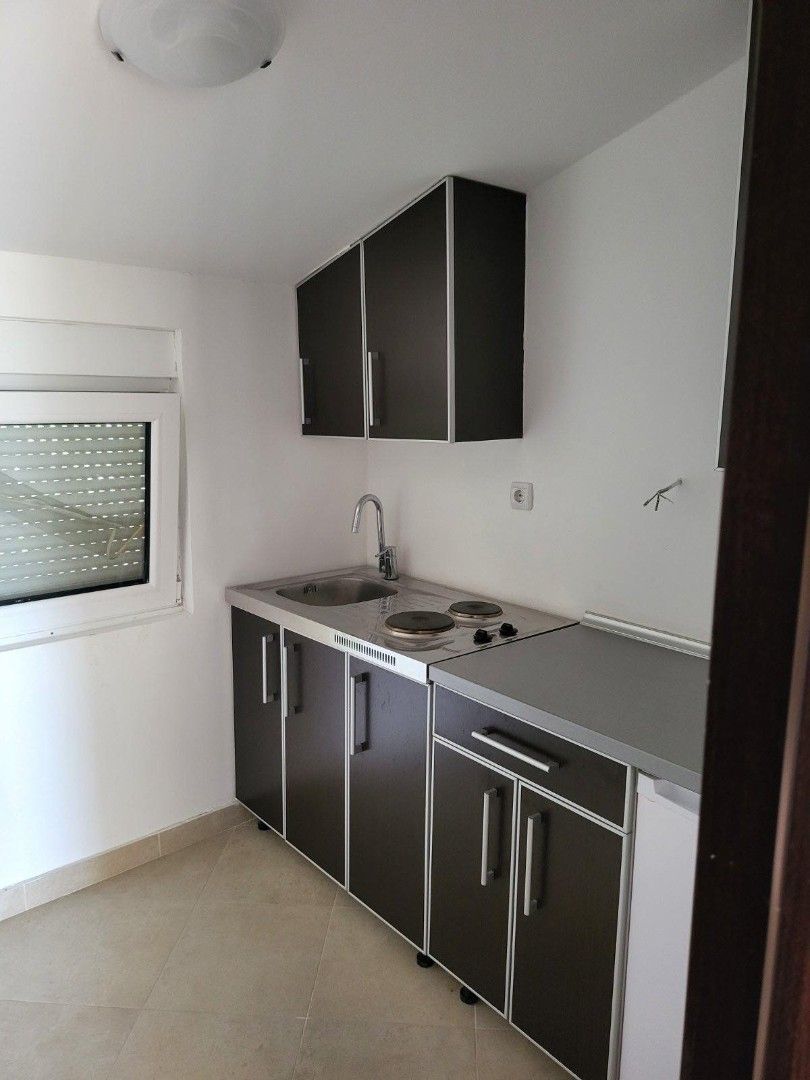 Hotel en Utjeha, Montenegro, 188 m² - imagen 13