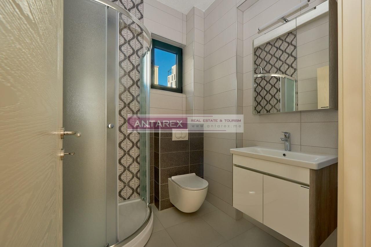 Apartment in Becici, Montenegro, 63 m² - picture 6