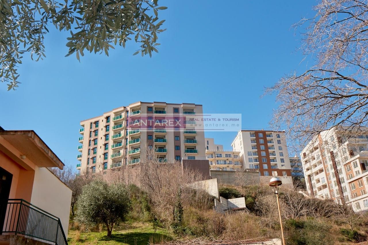 Apartment in Becici, Montenegro, 63 m² - picture 8