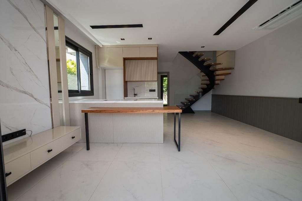 Villa a Çeşme, Turchia, 200 m² - foto 5