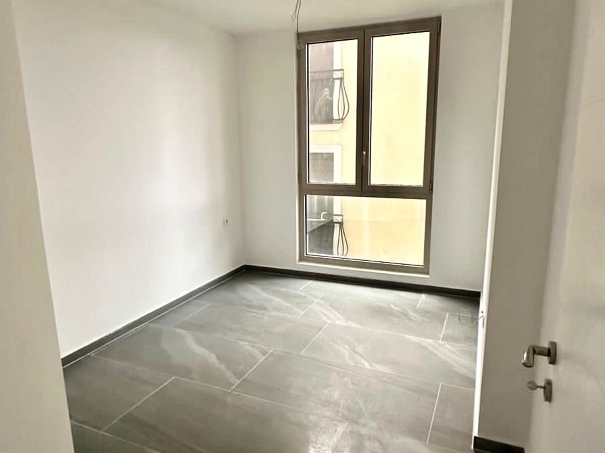 Wohnung in Rafailovici, Montenegro, 48 m² - Foto 1