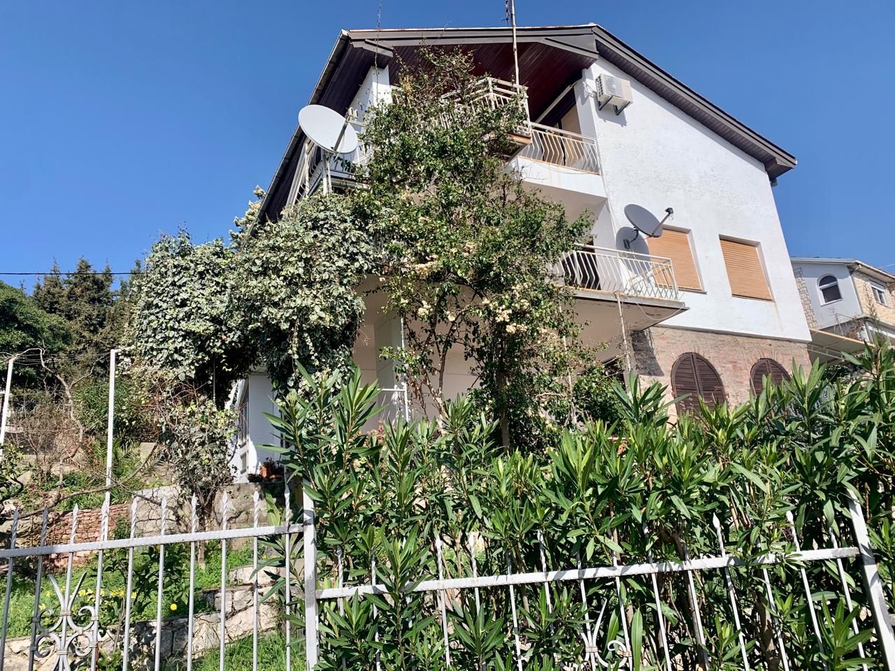 House in Dobra Voda, Montenegro, 240 m² - picture 2