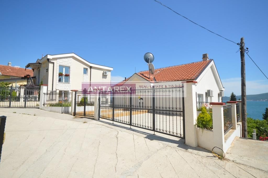 Villa en Bijela, Montenegro, 143 m² - imagen 2