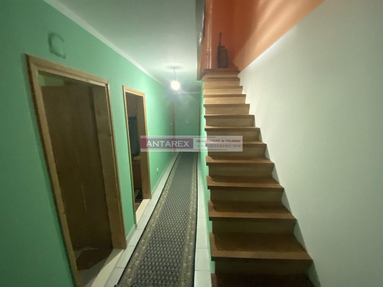 Apartment in Herceg-Novi, Montenegro, 276 m² - picture 5