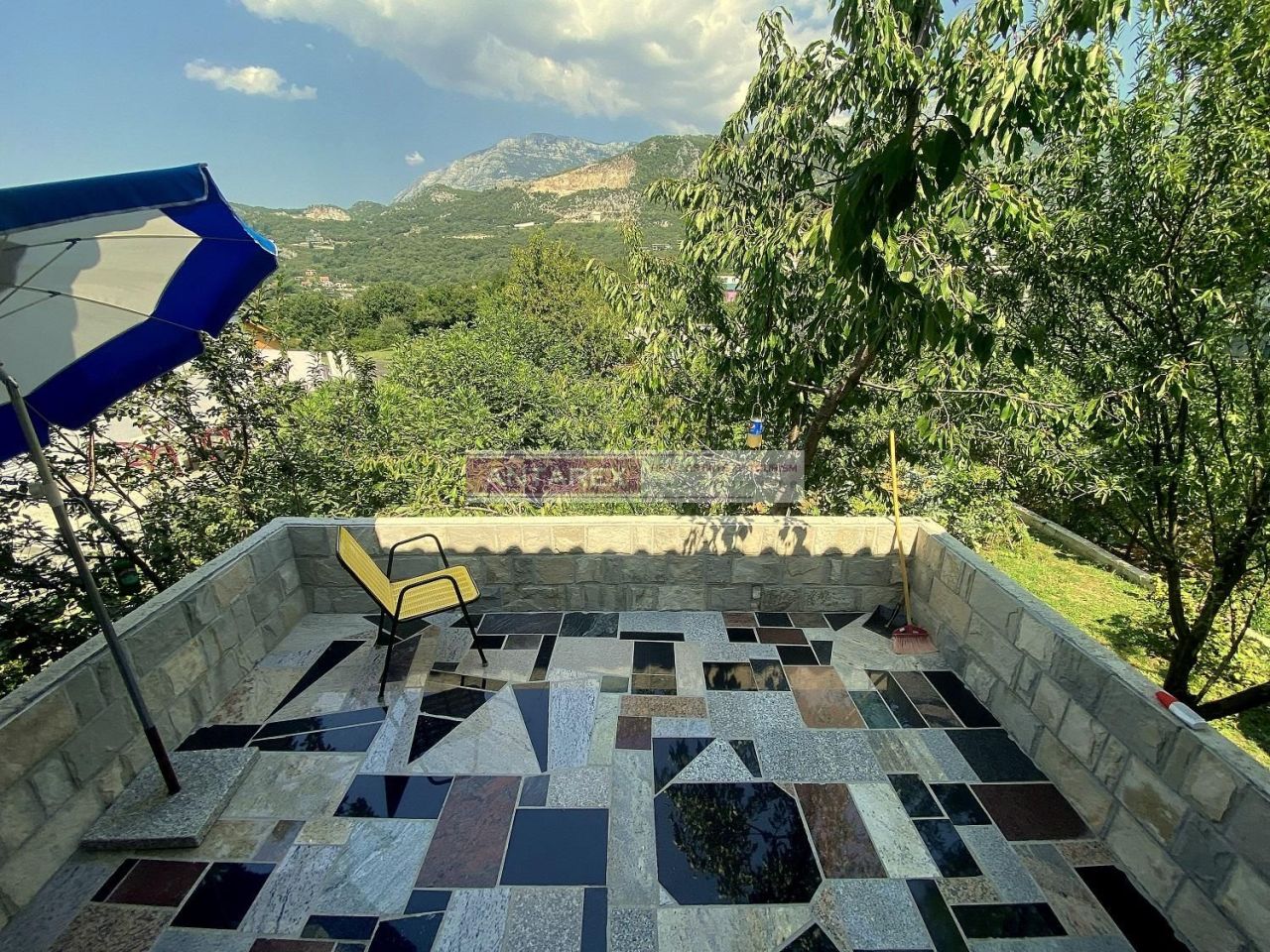 Apartment in Herceg-Novi, Montenegro, 276 m² - picture 10